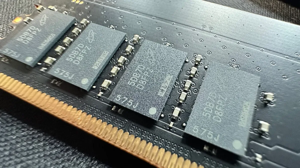 DDR5
