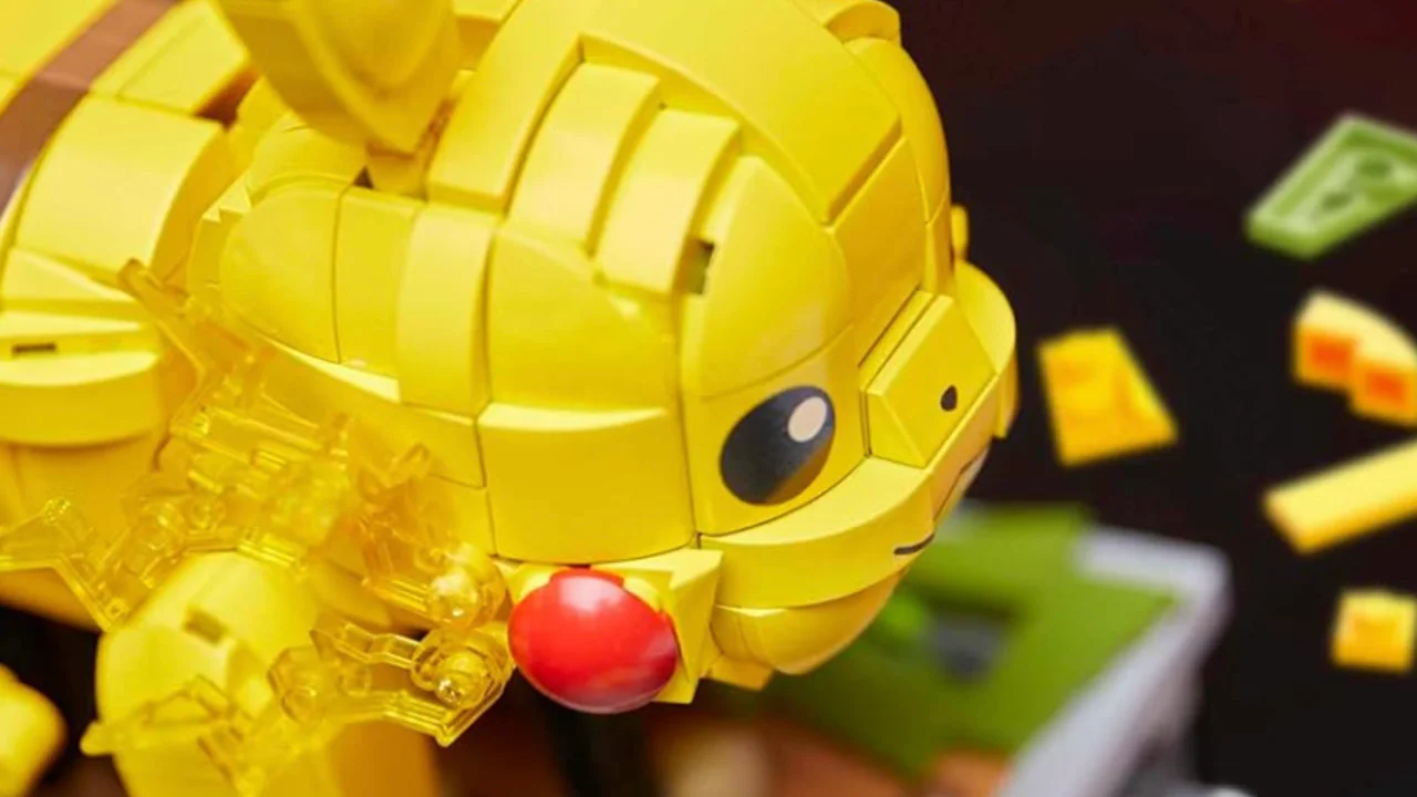 Так выглядит Пикачу от Mega Blocks.