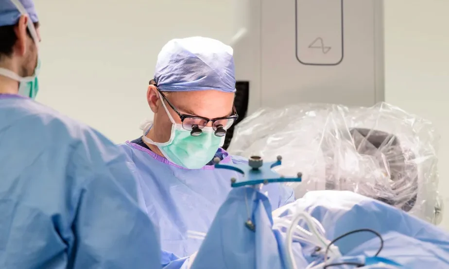 Установка импланта